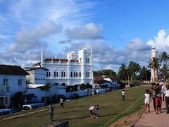 灼熱と豪雨、そして笑顔のスリランカ（１３）　インド洋に突き出た要塞の街　“スリランカの中の異国”　ゴール