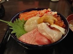 札幌二条市場で海鮮丼&しまほっけ♪by オキャマ二人旅