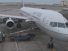 ユナイテッド航空 (UA) 国内線ファーストクラス B757-200 ニューヨーク-サンフランシスコ(EWR-SFO) 搭乗記 (2017年3月）