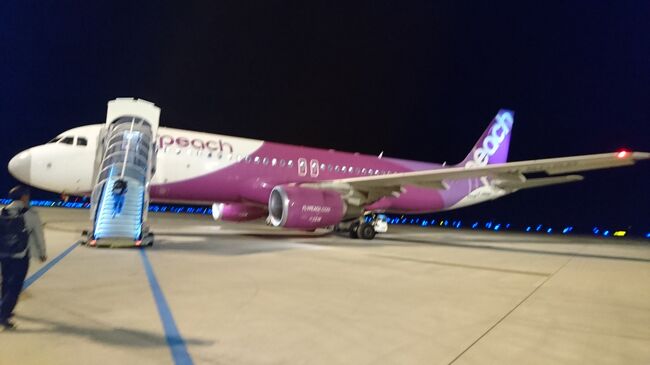 ふるさと納税でpeachポイントを頂いて、LCC peachに初搭乗<br />飛行機代が浮いたのが良かったのか？悪かったのか？<br />他の経費が案外かさみました！<br />1日目 関空21:00発 23:35着 <br />         ノボテルシティゲート香港泊<br />2日目 ペニンシュラ香港泊で市内観光<br />3日目 ペニンシュラ香港でスパ＆ショッピング<br />4日目 マカオ観光 <br />5日目 12時ペニンシュラ香港チェックアウト後帰路へ