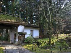 バスツアーで花見のはずが見事に外れた～安曇野の拾ヶ堰～高遠城址公園～光前寺～いちご狩り