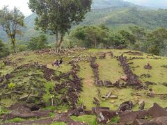 目指せるのか!? グヌンパダン(Gunung Padang)巨石遺構への道【1日目】