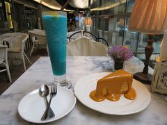 2017 5月バンコクにも家ができました⑬　～エンポリウムにあるカフェでタイミルクティーケーキ～