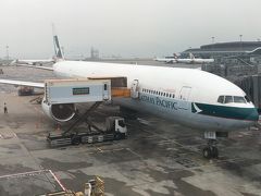 2017.4-SQ suiteに特典で乗る旅④ CX542 HKG-HND B77G Y