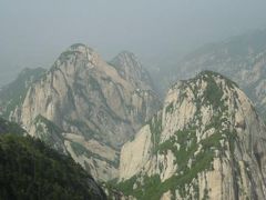 3泊5日 中国西安一人旅：まるで水墨画の世界！崋山観光