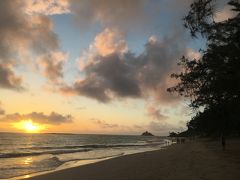 ALOHA！　HAWAII家族旅　６日目　やっぱり好き　オアフ島　その⑦　カイルアビーチのサンライズとカヌーサーフィン