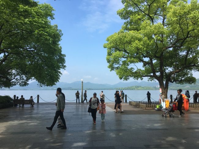 本来仕事の5/6が休みになり、急遽航空券を探していたところ<br /><br />格安航空券がありました<br /><br />静岡⇔杭州<br /><br />とりあえず行ってみようかな！って感じで<br /><br /><br /><br />5/4（木）18：30静岡→22：15杭州<br />JD0370　北京首都航空（BEIJING CAPITAL AIRLINES）<br /><br />宿泊先　３泊<br />Zhejiang Railway City Square Hotel  <br /><br />5/7（日）14：00杭州→17：30静岡<br />JD0369 北京首都航空（BEIJING CAPITAL AIRLINES）