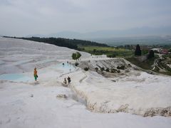 トルコ旅行3日目～バスで行く、パムッカレ遺跡と石灰棚～