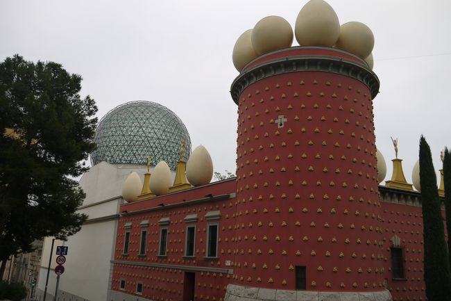 クリスマス前のバルセロナ弾丸旅行 その2 フィゲラスのダリ美術館を堪能編 フィゲラス スペイン の旅行記 ブログ By Rinさん フォートラベル