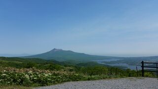 マダム３人の修学旅行～その２　トラピスト修道院・きじひき高原・大沼・湯の川温泉～