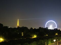 ホテルブライトン～窓からはチュイルリー公園＆エッフェル塔