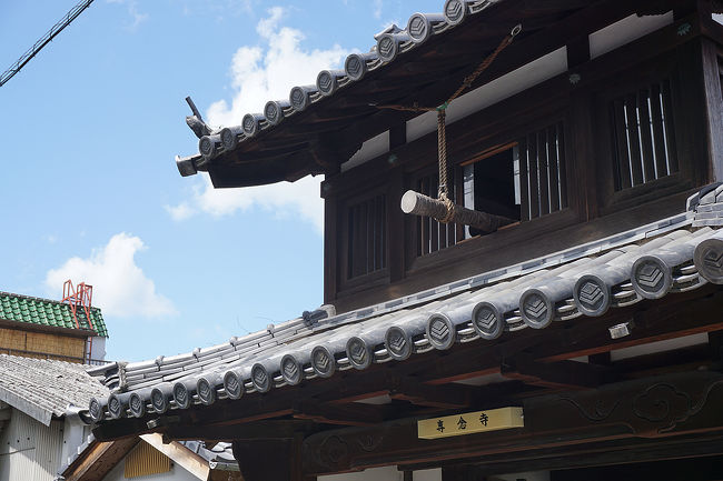 ずっと気になっていた街「姫路」<br />とってもとっても広いです。<br />駅がいくつもあるので、気軽に散策出来ます。<br />JR姫路駅界隈なら歩いた事があったのですが、そうではないエリアを歩いてみました。<br />今回は、山陽網干駅界隈です。<br /><br />過去の兵庫・姫路市散歩記<br /><br />関西散歩記～2016 兵庫・姫路市編～<br />http://4travel.jp/travelogue/11167325<br /><br />兵庫まとめ旅行記<br /><br />My Favorite 兵庫 VOL.2<br />http://4travel.jp/travelogue/11204126<br /><br />My Favorite 兵庫 VOL.1<br />http://4travel.jp/travelogue/10965090<br />