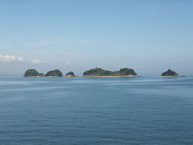 今年のＧＷの目的は、美味しい魚を食べること。<br />そう、2日目は、鳥羽の離島に泊まるのさ。<br />三重県内の観光はノープラン。<br />名古屋城を出発して、いざ、目指すは答志島。