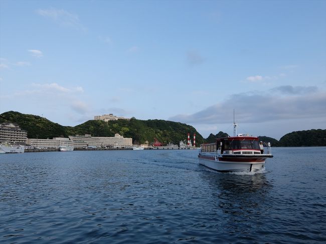 勝浦温泉のホテル浦島へ。<br />昭和な趣が良い。