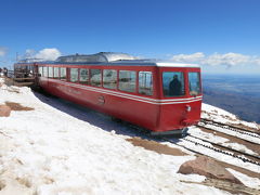アブト式登山列車「パイクスピーク・コグ・レイルウエー」で4,303mのパイプスピークへ