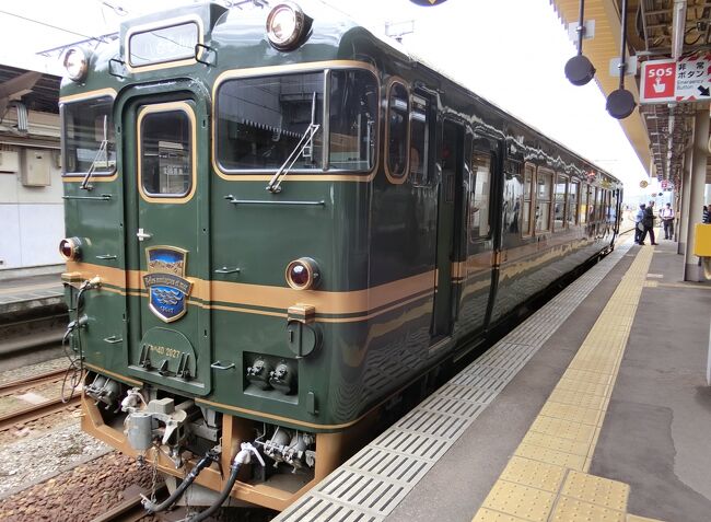 石川県を走る観光列車『花嫁のれん』『のと里山里海号』、富山県を走る観光列車『ベル・モンターニュ・エ・メール（べるもんた）』に乗るために行って来ました♪<br />３つの観光列車に乗ることをメインに空いた時間も出来るだけ観光しようと欲張ってみました。<br /><br />● 日　程　2017.5.26～2017.5.28<br />● ホテル　1泊目...アパホテル金沢駅前<br />　　　　　 2泊目...ホテルアルファーワン高岡駅前<br />● 旅　程　☆1日目...大宮～金沢間北陸新幹線・金沢散策＆ぐるめ<br />　 　　　　☆2日目①...花嫁のれん乗車<br />　　　　　 ☆2日目②...のと里山里海号乗車<br />　 　　　　★3日目...高岡散策＆べるもんた乗車＆富山散策<br />　 　　　　<br />【3日目】<br />ホテル＝高岡散策＝高岡駅＝新高岡駅＝（観光列車『ベルモンターニュエメール』乗車）＝氷見駅＝（観光列車『ベルモンターニュエメール』乗車＝高岡駅＝新高岡駅＝富山駅＝富山散策＝富山駅＝大宮駅＝自宅<br />