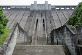 2017初夏、ダム見学(3/5)：小里川ダム(3)：ダムの内部見学、人造湖のおりがわ湖