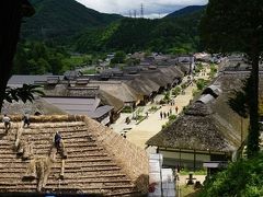 かやぶき屋根の町並みを訪ねて