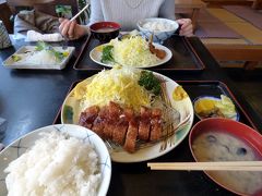 １２．冬の終わりの熱海１泊　酪農王国オラッチェ　味のとんかつ弥次喜多の昼食