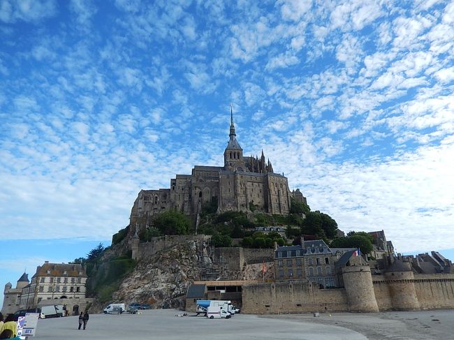 ☆☆☆煌めきフランス魅惑の旅世界遺産を巡る☆☆☆シャルル大聖堂 ル ルレサンミッシェル泊