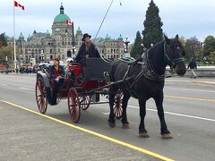 バンフからバンクーバーへ　グランビルアイランドのクラムチャウダーに舌鼓