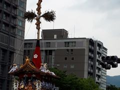 京都祇園祭の三連休　山鉾巡行子連れ観覧