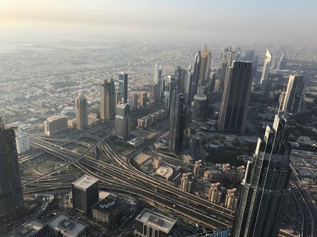 Burjkhalifa ブルジュハリファ 展望台 At The Topからドバイの街を一望して そして帰国編 テンションmax激アツresortドバイ ドバイ アラブ首長国連邦 の旅行記 ブログ By たらよろさん フォートラベル