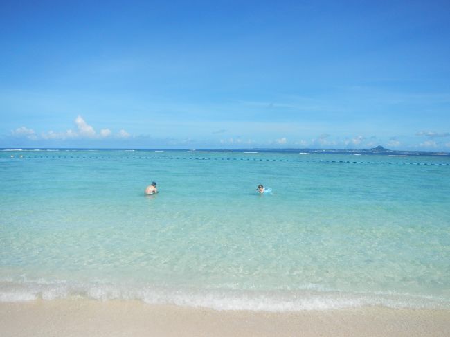 真夏の沖縄・・ビーチ満喫＋αの旅♪２日目・・美しすぎる・・瀬底ビーチ。