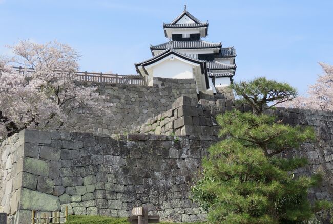 新潟・福島の名城巡りです。