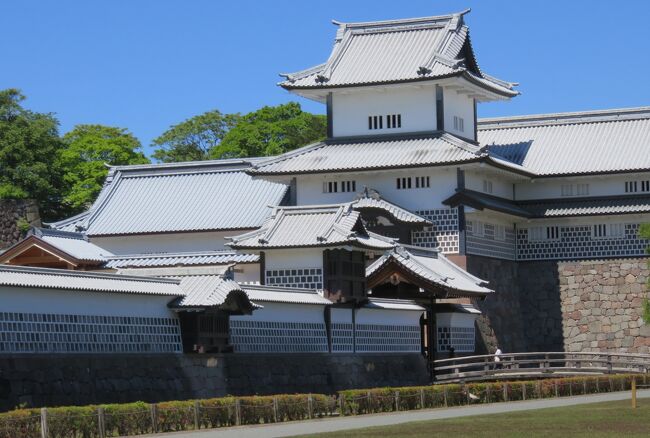 北陸三県の名城巡りです。