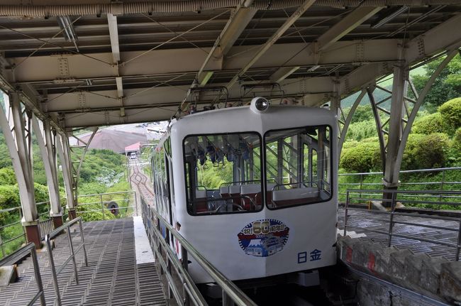 　2017年7月22日、日帰り鉄道旅行してきました。<br />　前回2017年6月24日に続いて、関東地方のケーブルカーの再乗を目的に、十国峠ケーブルと箱根登山ケーブルを目指しました。どちらも、乗るのは30年ぶりです。<br />　熱海駅からは十国峠を目指します。