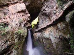 野人の杜！知られざる中国の新世界遺産「神農架」～その３「天生橋風景区」