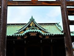 浅草・桜-5　牛嶋神社⇒隅田公園⇒吾妻橋　☆「撫で牛」信仰で人気