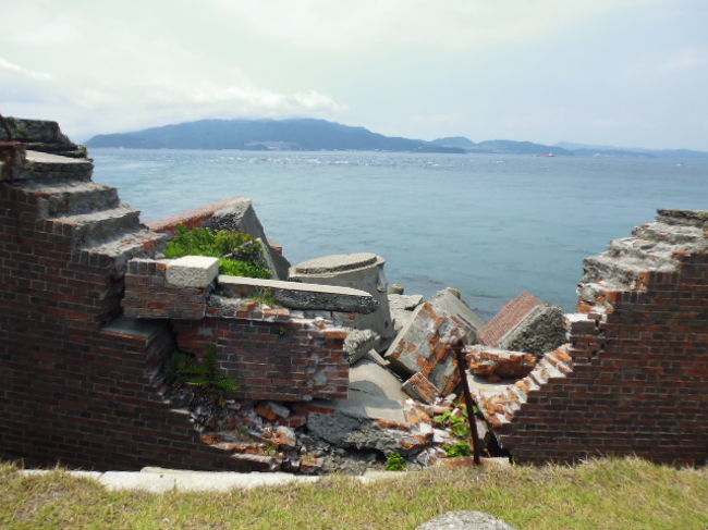 友ヶ島散策の最後は後半の第二砲台を中心としたエリアです。<br />２時間半あまりの散策の終わりで、疲れました。