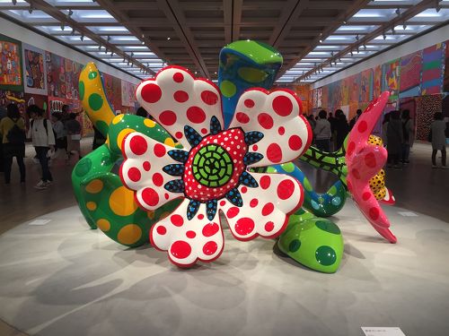 東京新国立美術館で草間彌生の展覧会を見に行ってきました