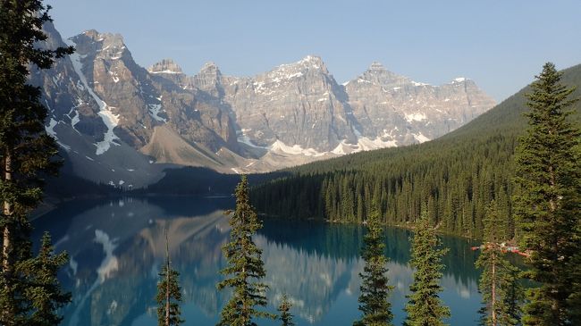 初めて訪れたカナディアンロッキーで、山々と湖の絶景、フラワーハイキングを楽しみました。<br /><br />日程<br />7/13(木) KIX-VYR-YYC (Banff泊、以下同じ）<br />7/14(金) Banff Gondola, Fenland Trail<br />7/15(土) Sunshine Meadows<br />7/16(日) Lake Louise (Plain of Six Glaciers Trail)<br />7/17(月) Lake O&#39; Hara, Lake McArthur<br />7/18(火) Moraine Lake (Larch Valley)<br />7/19(水) YYC-VYR-KIX<br />7/20(木) 帰国