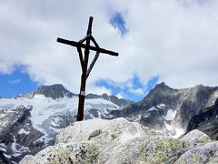 スイス・ハイキングの旅　2017夏(1)（概要：アンデルマット編）