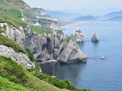 風光明媚な断崖絶壁の地球岬周辺を歩く（北海道）