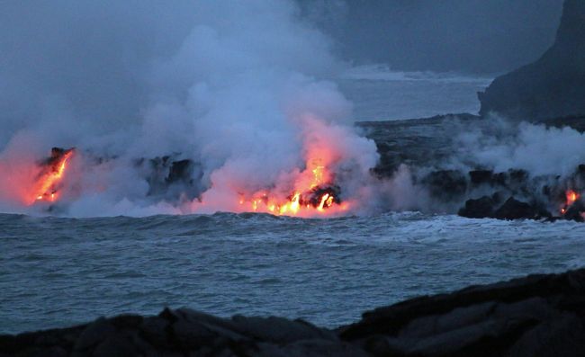 今年のハワイ島では、流れる溶岩を初めて目の当たりに。何回訪れても新しい発見が