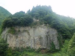 列車＆バス旅／溶岩台地の森ハイキングとシュワシュワ炭酸泉満喫！！・下呂＆湯屋温泉３泊４日