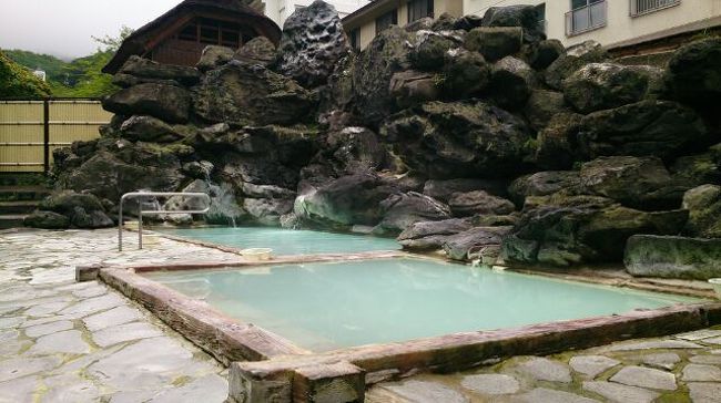 吾妻スカイライン<br />福島側からの登り口にある<br />高湯温泉『玉子湯』に立ち寄り湯800円で<br />入浴してきました。