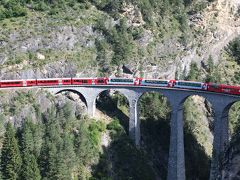 スイス　車窓から、そして目の前で眺める絵葉書のような風景－２（クール→フリズール）