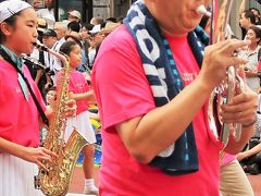 浅草サンバ36-03　浅草小学校サンバ隊　地元の活力で　☆友佼鼓笛隊も参加常連