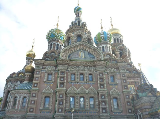 モスクワ＆サンクトペテルブルク7日間・その5　～エカテリーナ宮殿・聖イサアク大聖堂・エルミタージュ美術館・血の上の救世主教会