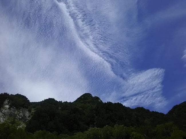 登山のきっかけをくれたあの人への弔いもかねて<br />登山初心者ぽっちゃり登山部3人<br />涸沢カールへ！<br />お留守番組は高山で豪遊。<br />下山後は奥飛騨温泉でゆっくり5人で楽しみました。