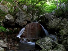 ◆爽風わたる安達太良山麓・三日月の滝