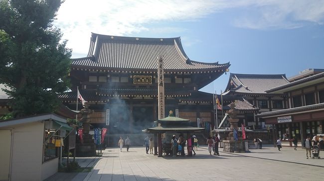 川崎大師は通称で平間寺が正式名で川崎駅から京急大師線で川崎大師駅に向かいます。駅からは約10分ぐらいのところにあります。1128年建立で今年で890年。初詣参拝客は県内1位で全国3位になった年もあるほどの有名な寺院です。そんな寺院に一度も来たことが有りませんでしたので日曜日の午後散歩を兼ねて初参拝してきました。