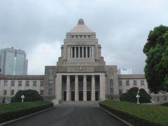 2006年(平成18年)7月防衛省 国会議事堂を見学し､首相官邸(外部)を見て､東京国立博物館｢若冲｣展を見ます｡