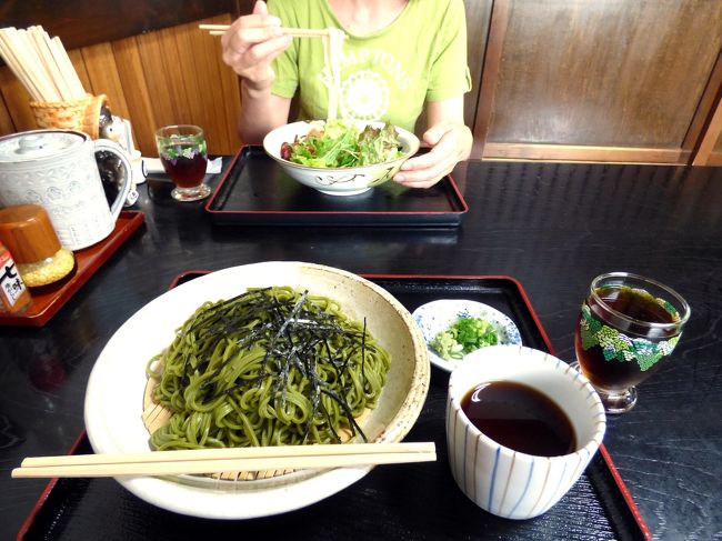 梅雨の合間の６月最終週の土曜日に、エクシブ伊豆に空きがあるのを見つけ、美味しいものを食べに行こうと直前予約をしました。<br /><br />昼食も美味しいものが食べたいと思い、お気に入りの留宝留 ながたを訪ねるも、本日貸切の看板で入れず、近くの和食店に飛び込みました。<br />