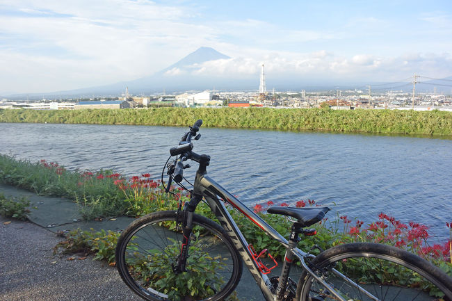 自転車で富士山・潤井(うるい)川&amp;彼岸花を見ながら走って来ました。<br /><br />※位置情報一部不明確な場所があります。予めご了承下さい。<br /><br />★富士市役所のHPです。<br />http://www.city.fuji.shizuoka.jp/